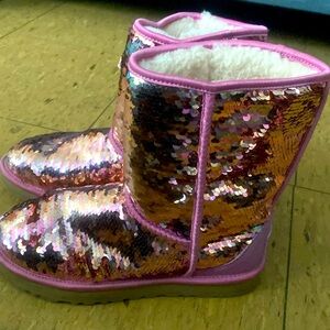 UGGs, Sparkling Style